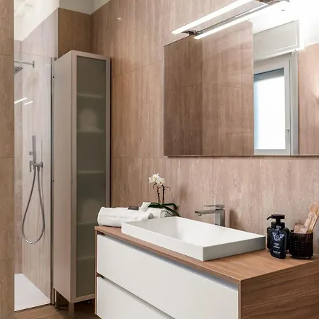 Royal Lakeview Penthouse By Aura Luxury Collection 아파트 코모