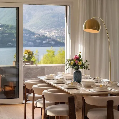 Royal Lakeview Penthouse By Aura Luxury Collection 코모