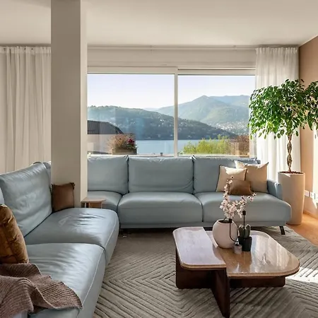 아파트 Royal Lakeview Penthouse By Aura Luxury Collection 코모