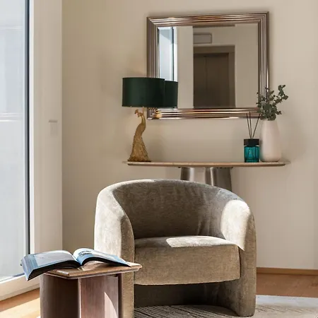 아파트 Royal Lakeview Penthouse By Aura Luxury Collection *