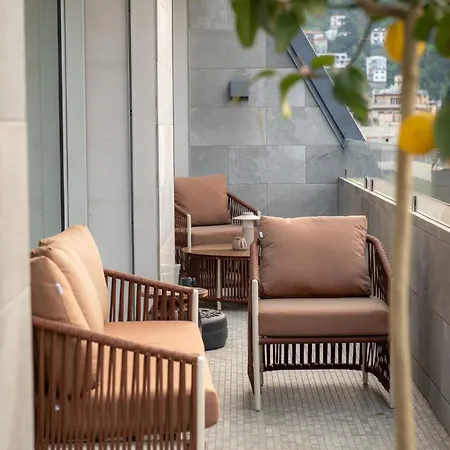아파트 Royal Lakeview Penthouse By Aura Luxury Collection 코모
